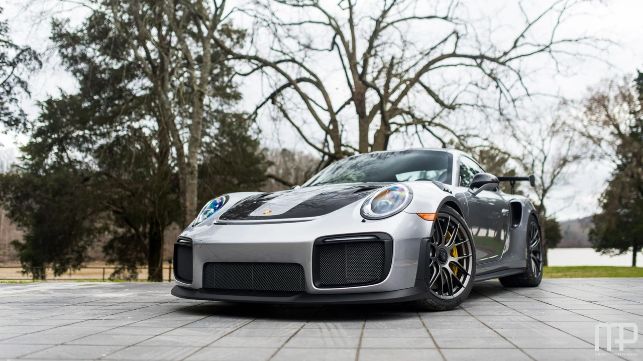 2018 Porsche 991 GT2 RS - Image 7 of 31
