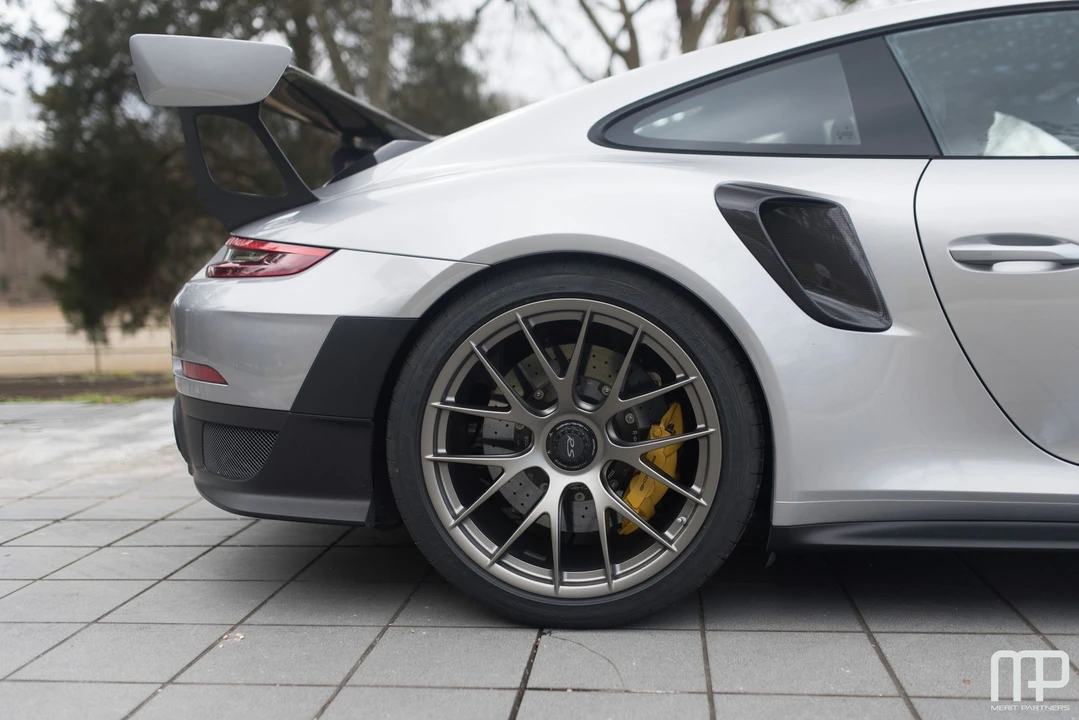 2018 Porsche 991 GT2 RS - Image 18 of 31