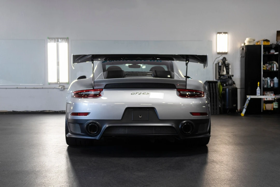 2018 Porsche 991 GT2 RS - Image 6 of 31