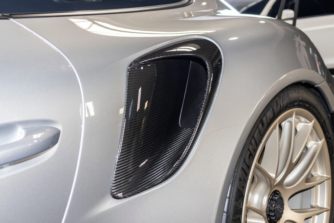 2018 Porsche 991 GT2 RS - Image 10 of 31