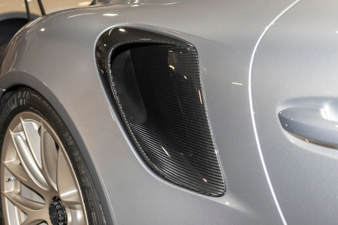 2018 Porsche 991 GT2 RS - Image 19 of 31