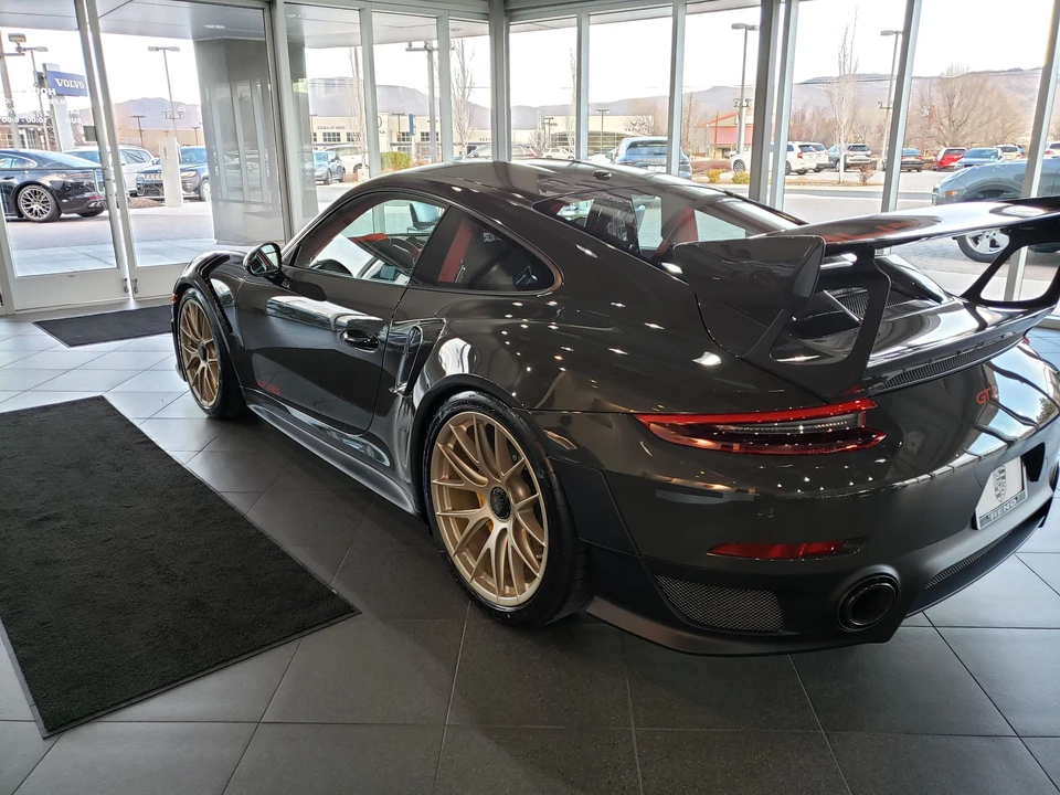 2018 Porsche 991 GT2 RS - Image 10 of 31