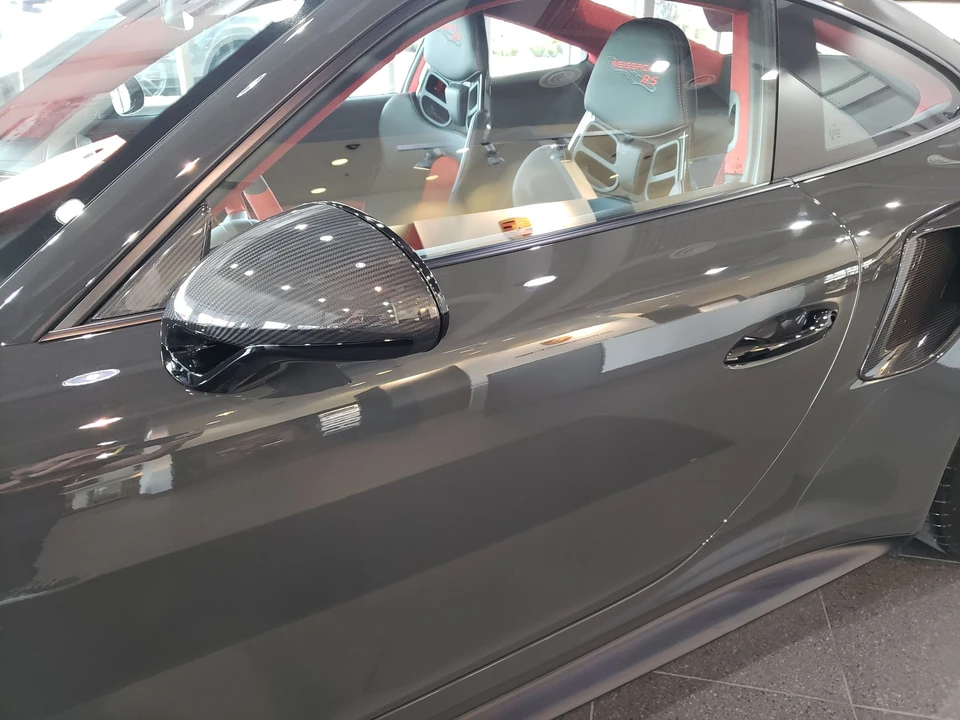 2018 Porsche 991 GT2 RS - Image 13 of 31