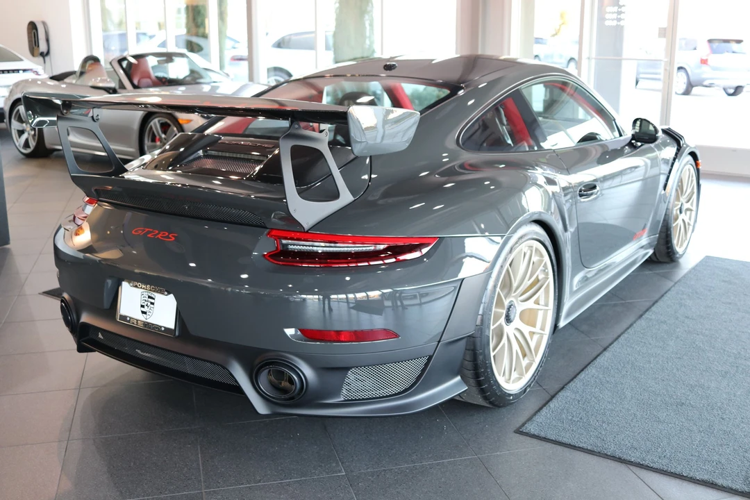 2018 Porsche 991 GT2 RS - Image 15 of 31
