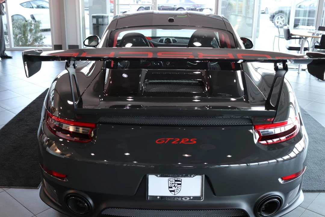 2018 Porsche 991 GT2 RS - Image 24 of 31