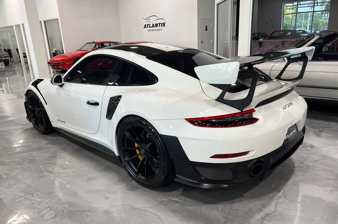 2018 Porsche 991 GT2 RS - Image 5 of 18