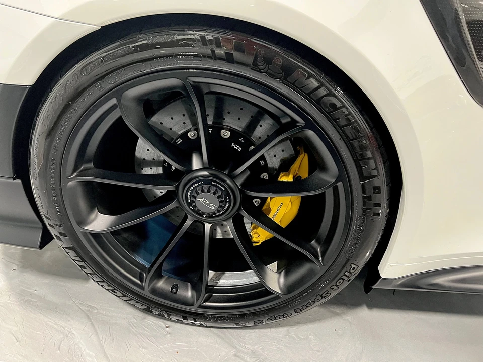2018 Porsche 991 GT2 RS - Image 10 of 18