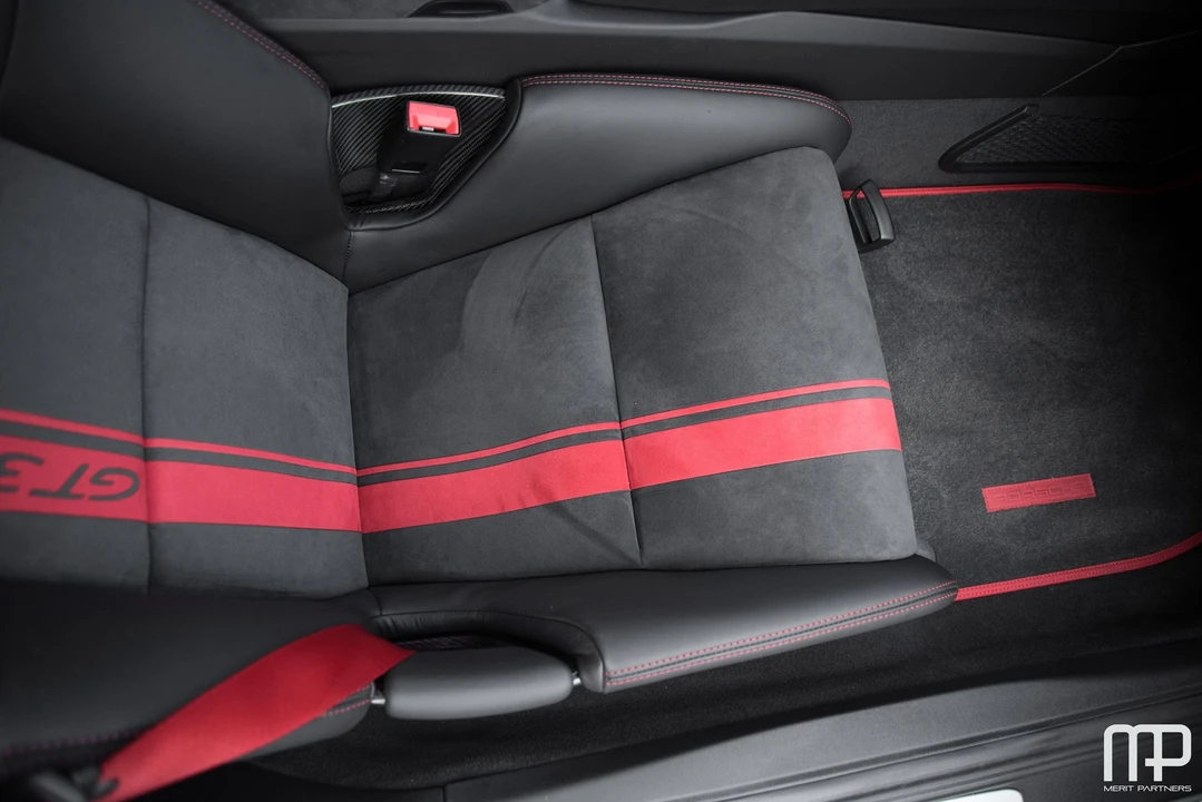 2018 Porsche 991 GT3 - Image 17 of 31