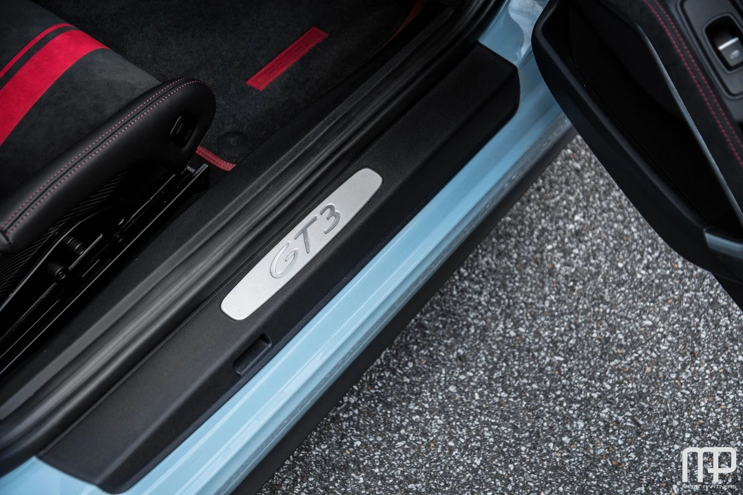 2018 Porsche 991 GT3 - Image 28 of 31