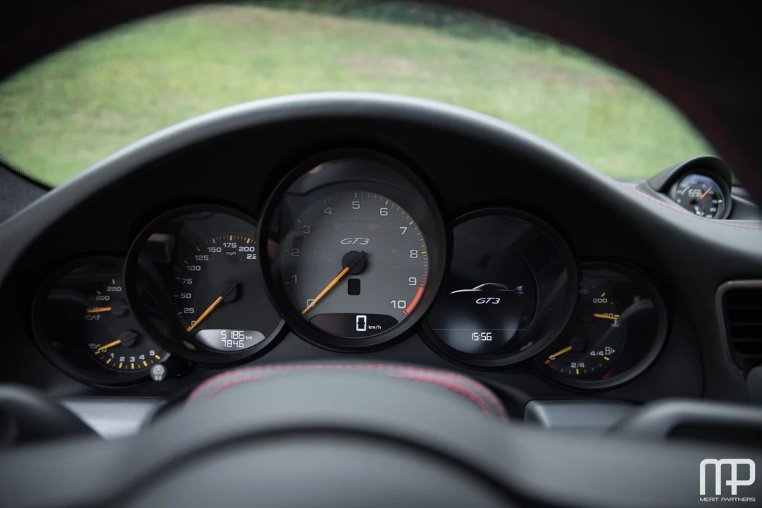 2018 Porsche 991 GT3 - Image 23 of 31