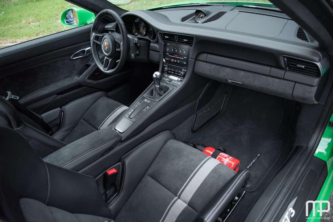 2018 Porsche 991 GT3 - Image 23 of 31