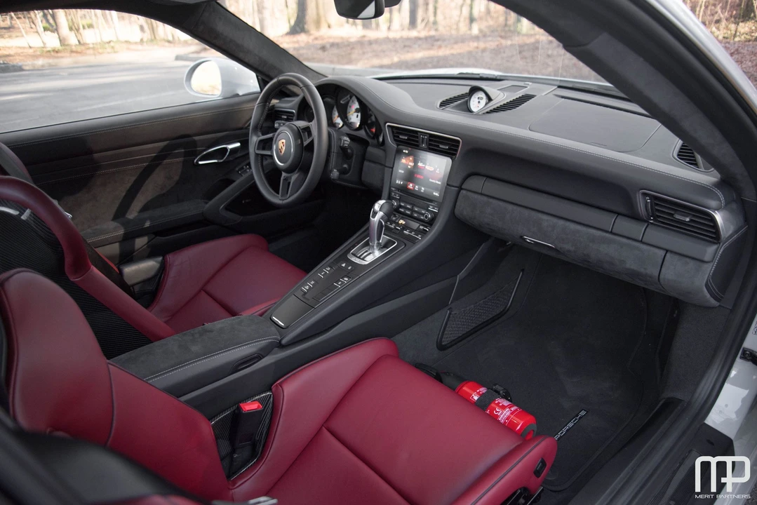 2018 Porsche 991 GT3 - Image 21 of 31