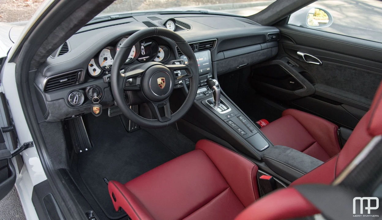 2018 Porsche 991 GT3 - Image 22 of 31
