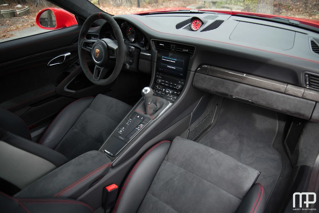 2018 Porsche 991 GT3 - Image 13 of 24