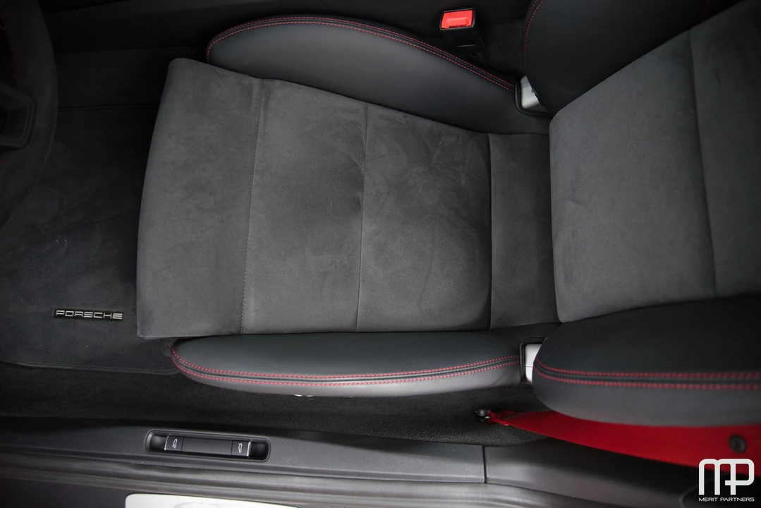 2018 Porsche 991 GT3 - Image 17 of 24