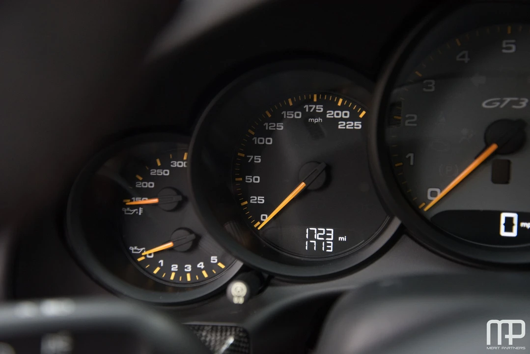 2018 Porsche 991 GT3 - Image 11 of 24