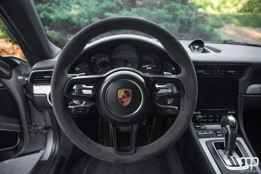 2018 Porsche 991 GT3 - Image 18 of 31