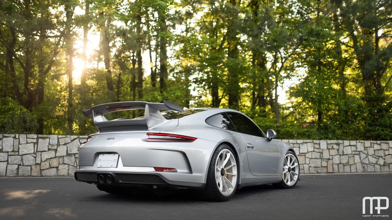 2018 Porsche 991 GT3 - Image 10 of 31