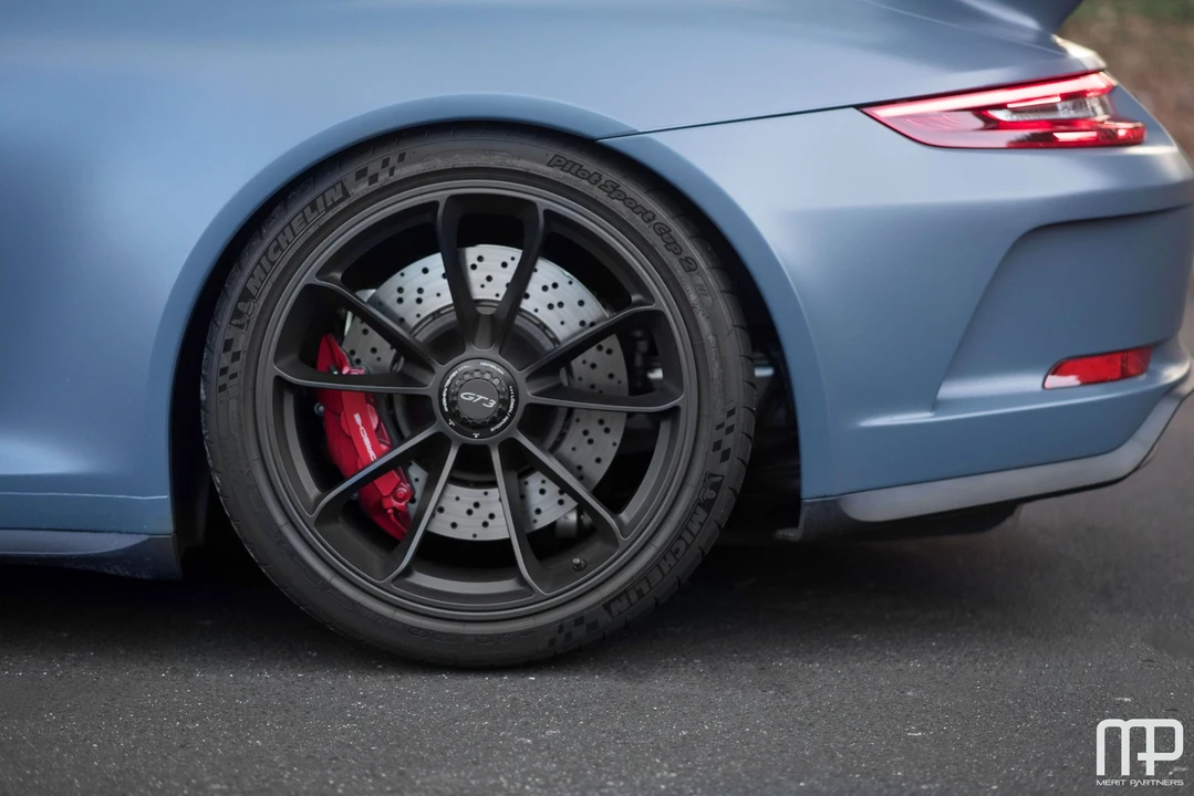 2018 Porsche 991 GT3 - Image 14 of 31