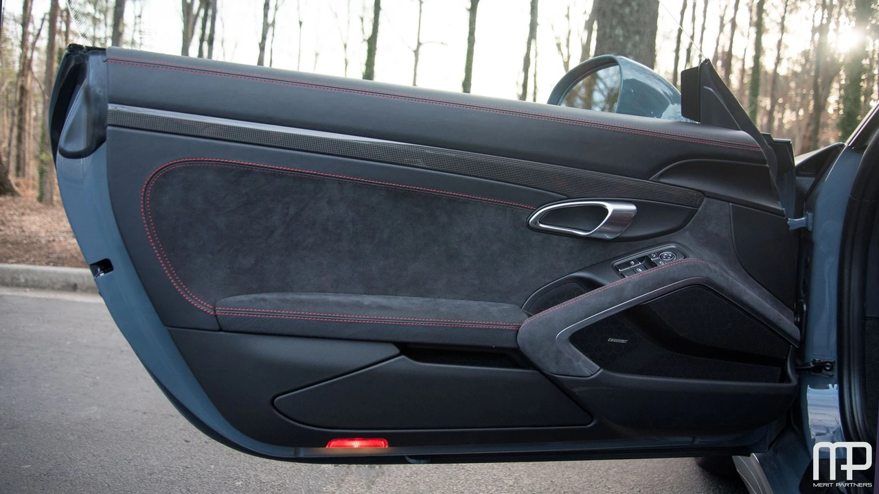 2018 Porsche 991 GT3 - Image 16 of 31