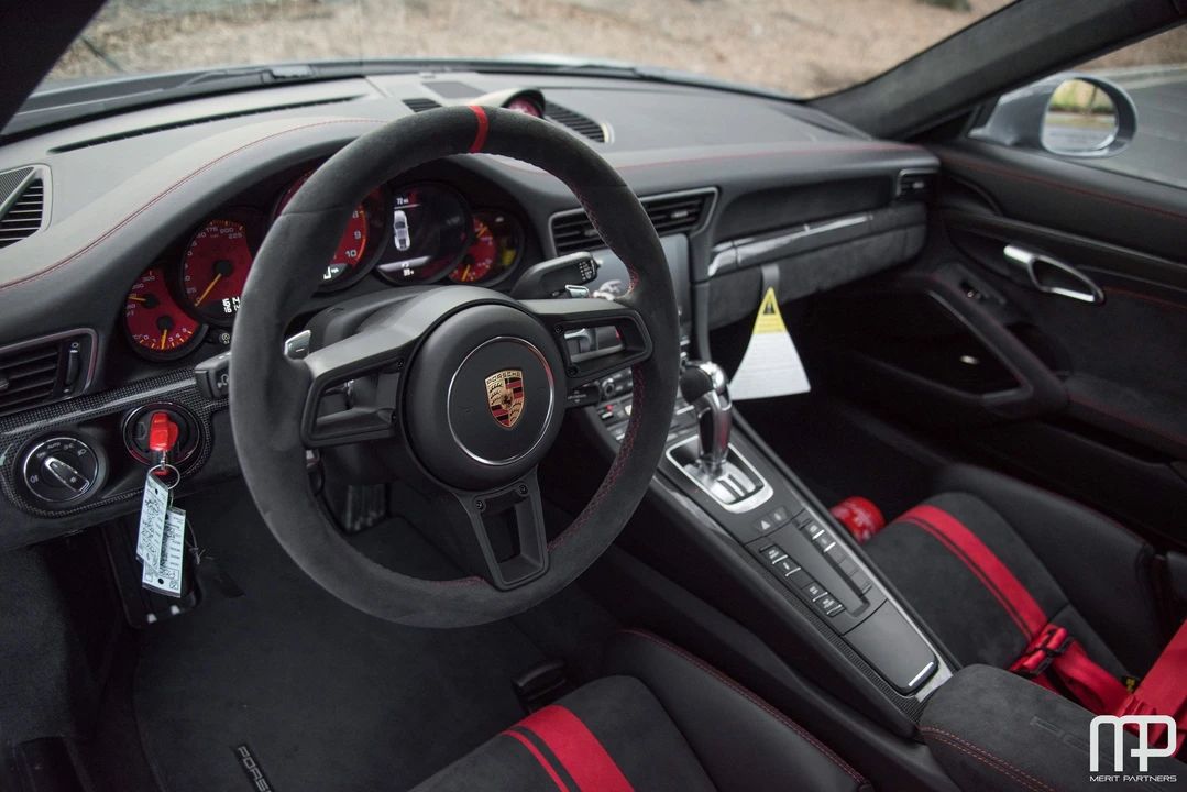 2018 Porsche 991 GT3 - Image 18 of 31