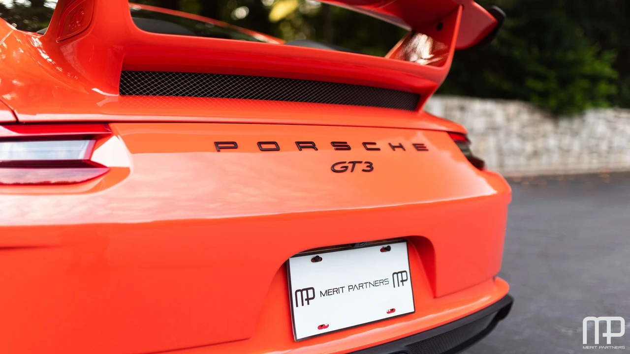 2018 Porsche 991 GT3 - Image 13 of 31