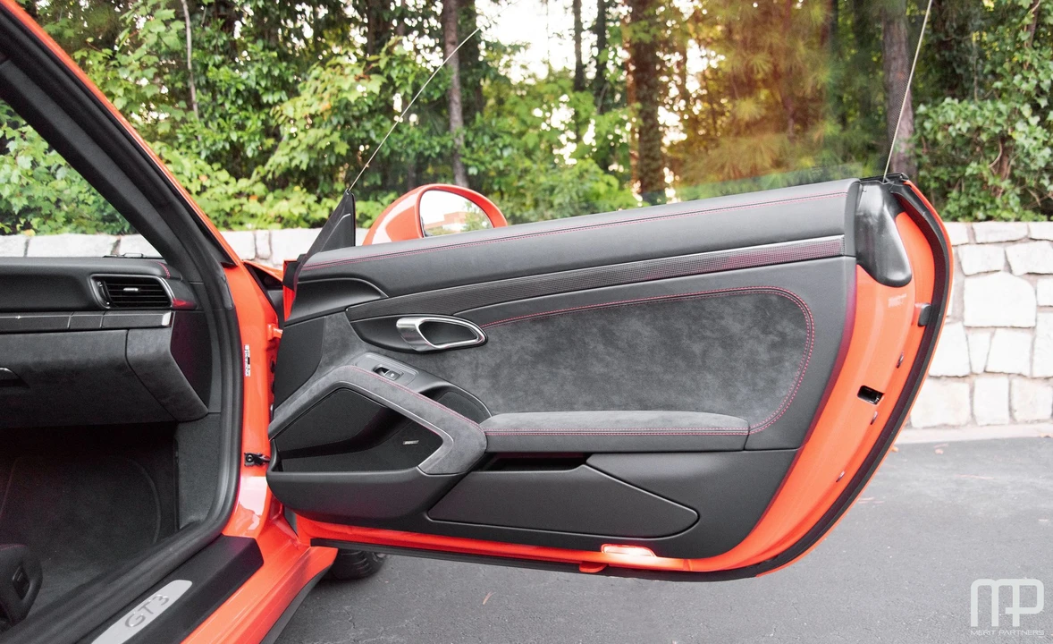 2018 Porsche 991 GT3 - Image 29 of 31