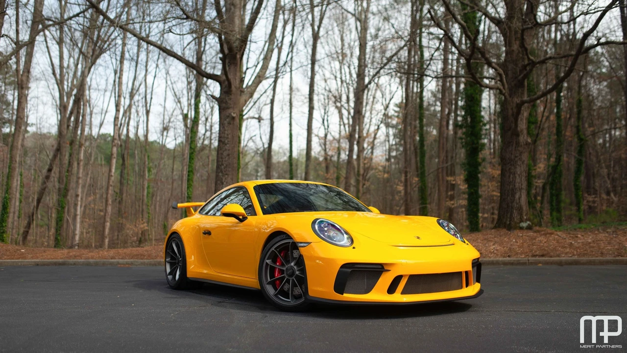 2018 Porsche 991 GT3 - Image 2 of 31