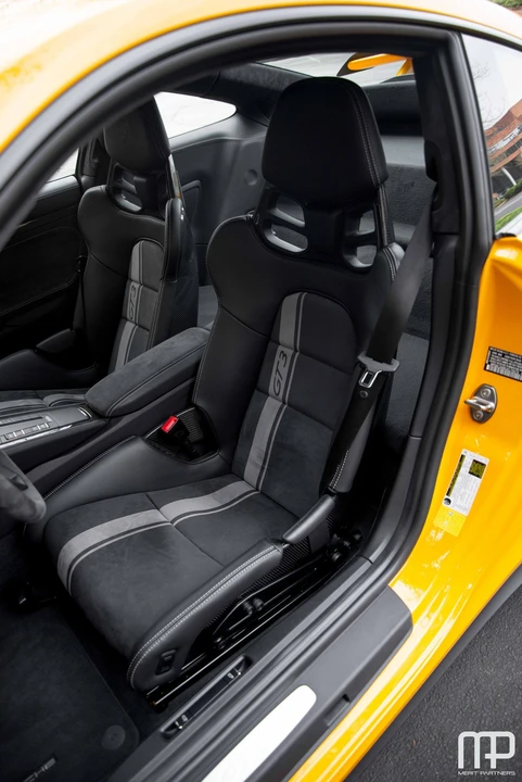 2018 Porsche 991 GT3 - Image 25 of 31
