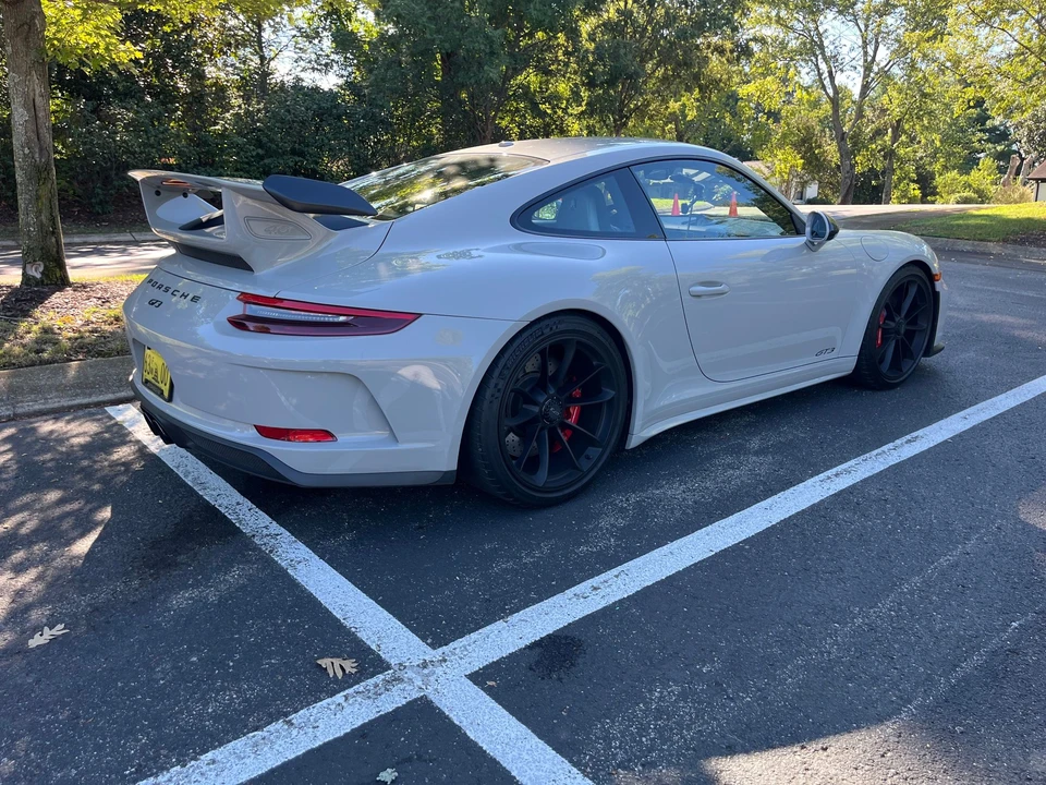 2018 Porsche 991 GT3 - Image 3 of 3