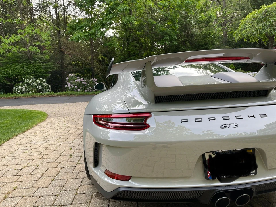 2018 Porsche 991 GT3 - Image 17 of 31
