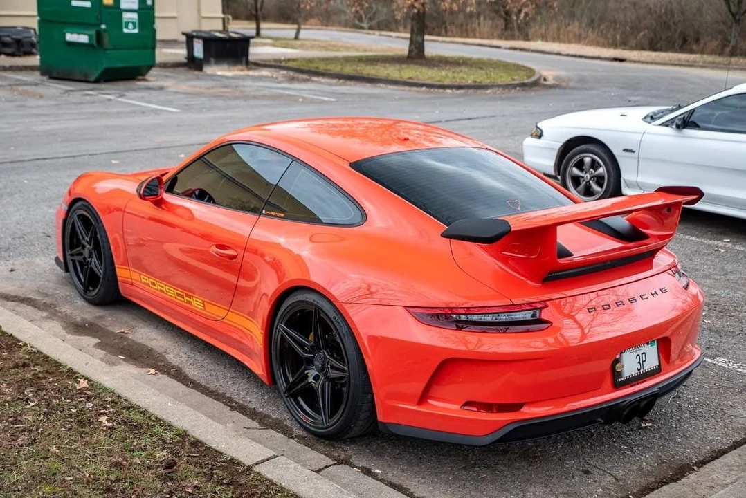 2018 Porsche 991 GT3 - Image 9 of 11
