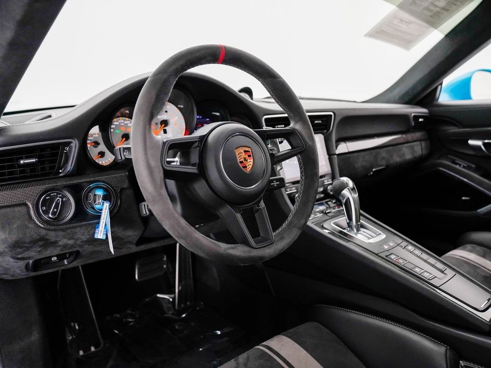 2018 Porsche 991 GT3 - Image 17 of 28