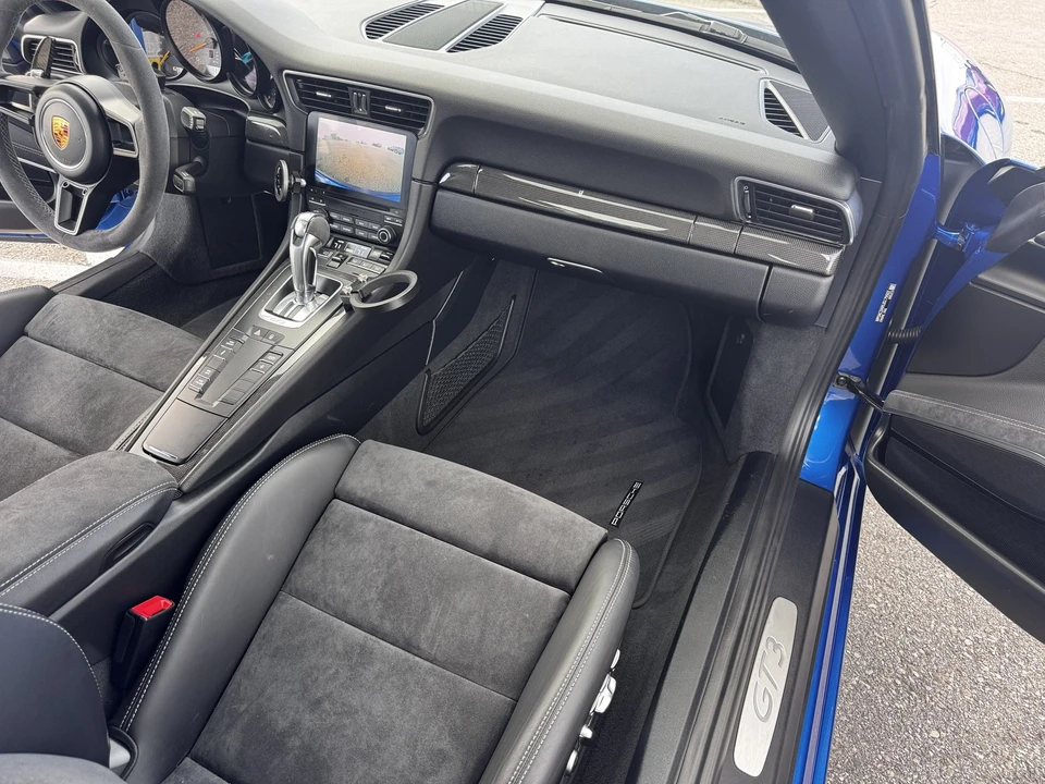2018 Porsche 991 GT3 - Image 15 of 24