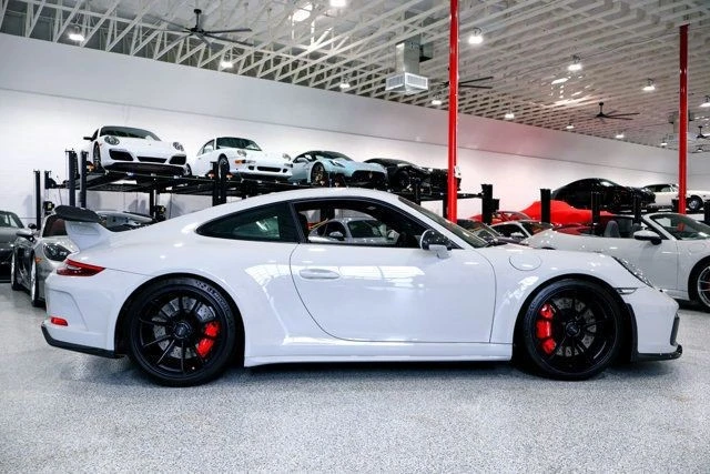 2018 Porsche 991 GT3 - Image 11 of 12