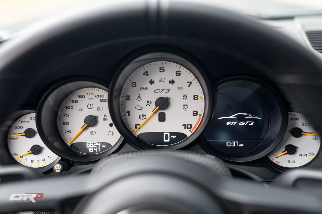 2018 Porsche 991 GT3 - Image 7 of 8