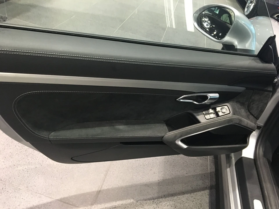 2018 Porsche 991 GT3 - Image 2 of 5