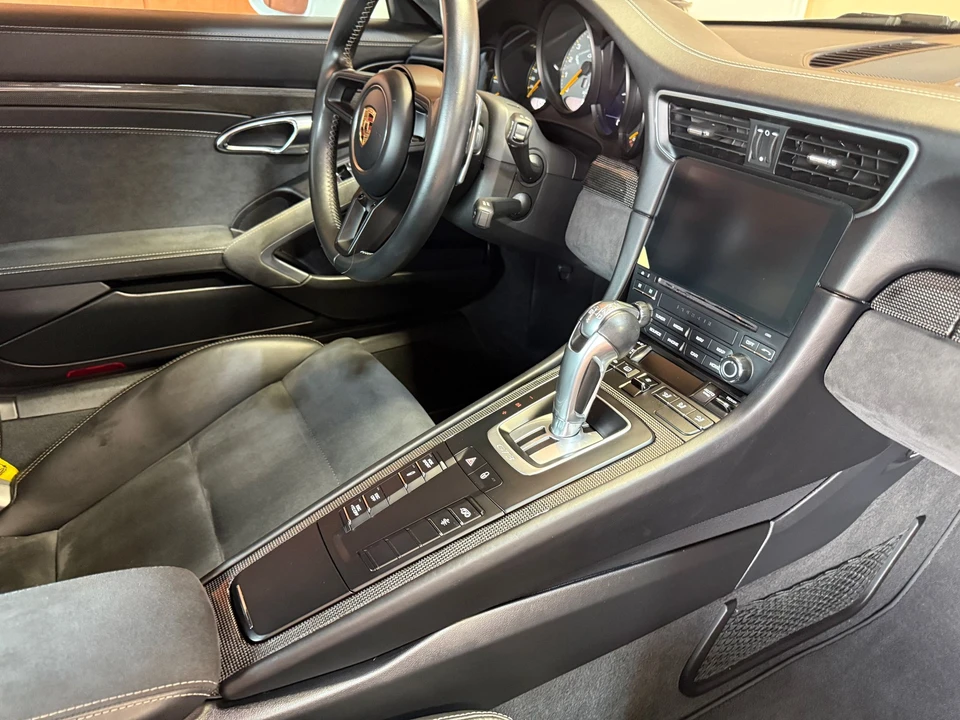 2018 Porsche 991 GT3 - Image 23 of 26