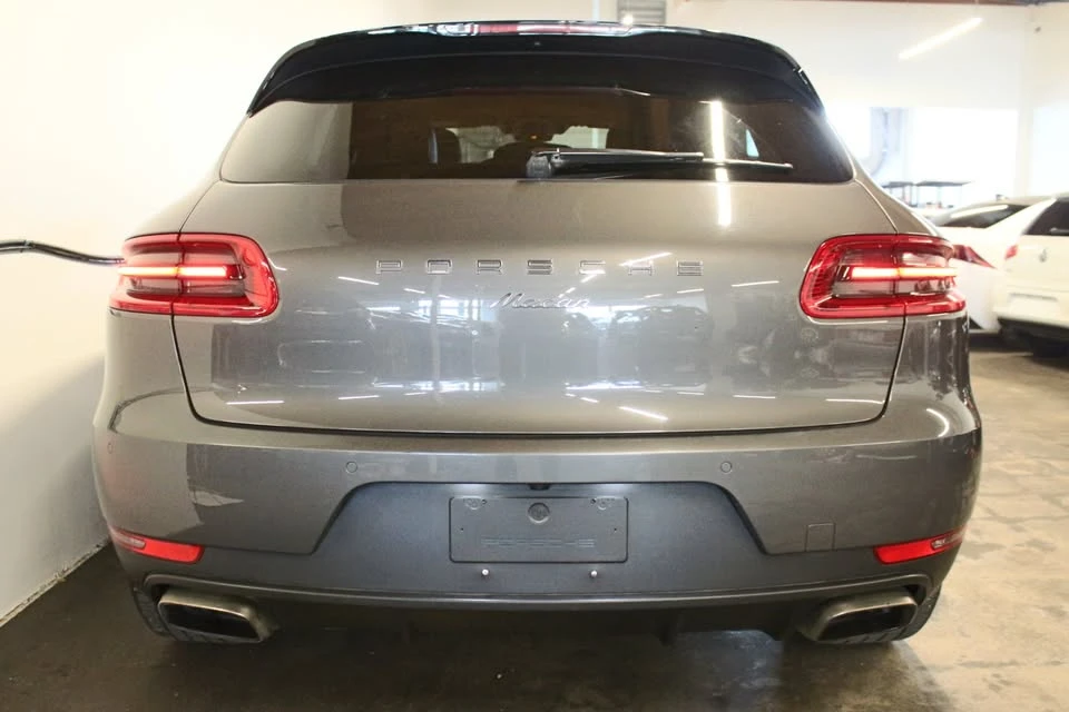 2018 Porsche Macan - Image 5 of 11