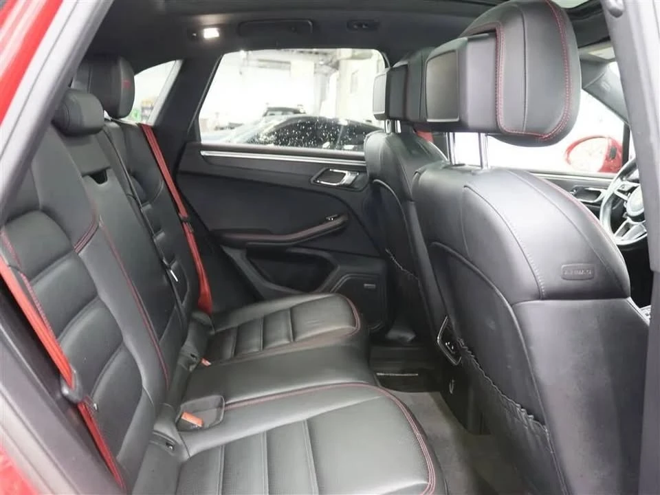 2018 Porsche Macan GTS - Image 13 of 20