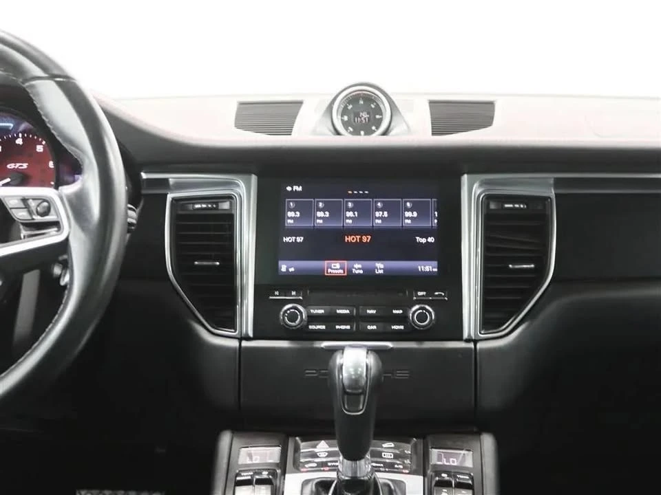 2018 Porsche Macan GTS - Image 15 of 20