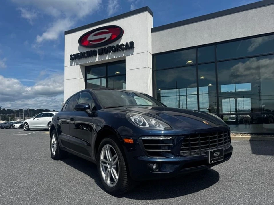 2018 Porsche Macan - Image 16 of 18