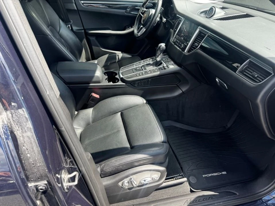 2018 Porsche Macan - Image 8 of 18
