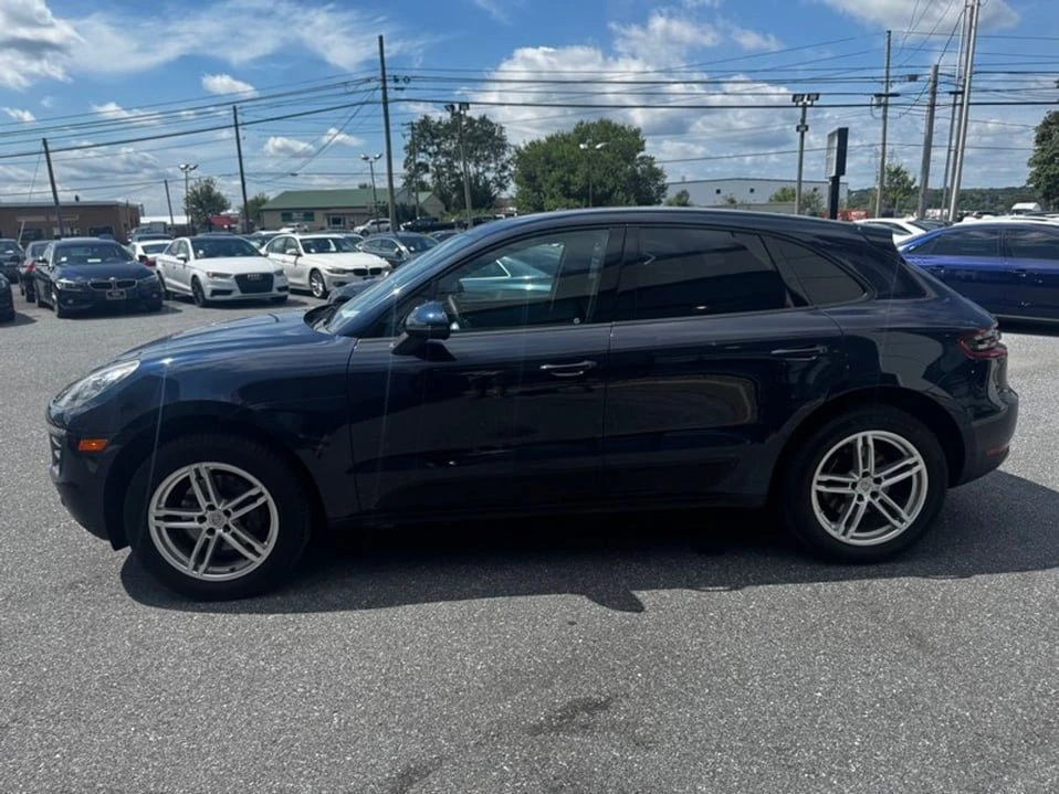 2018 Porsche Macan - Image 12 of 18