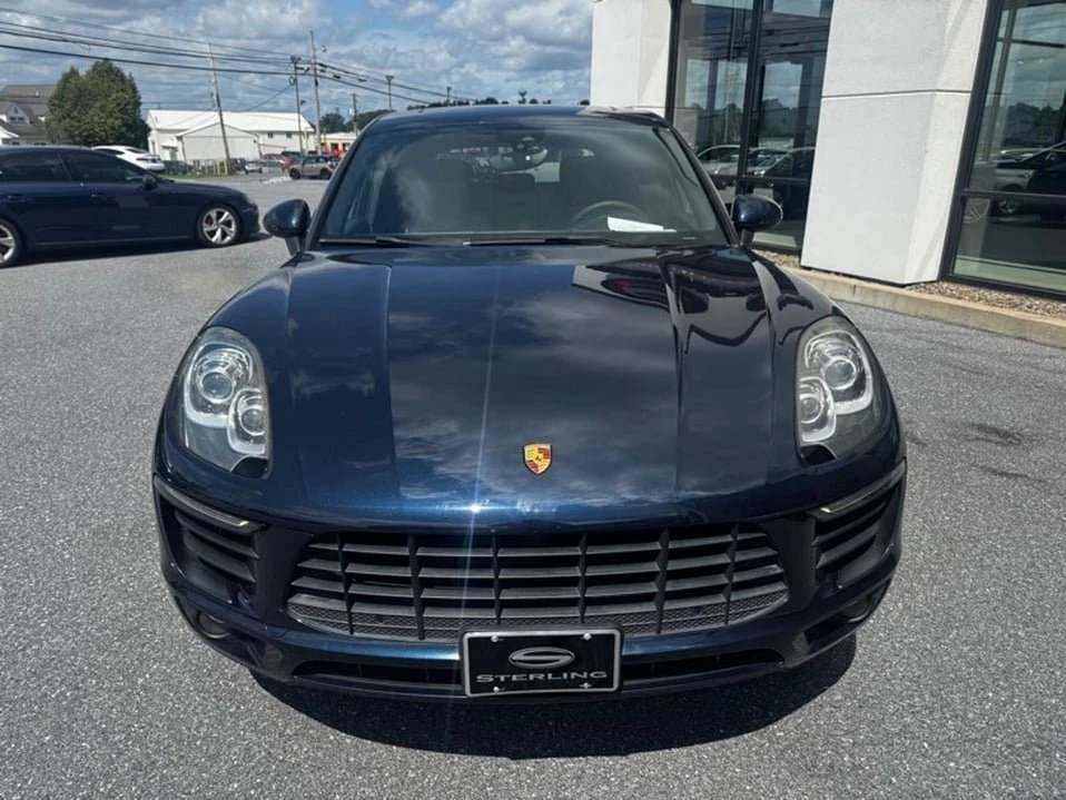 2018 Porsche Macan - Image 11 of 18