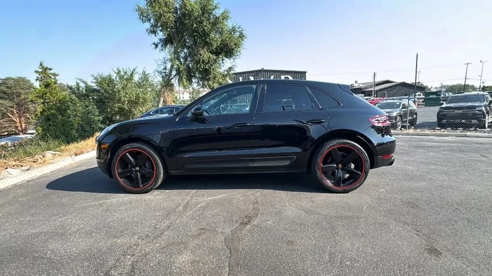 2018 Porsche Macan - Image 5 of 18
