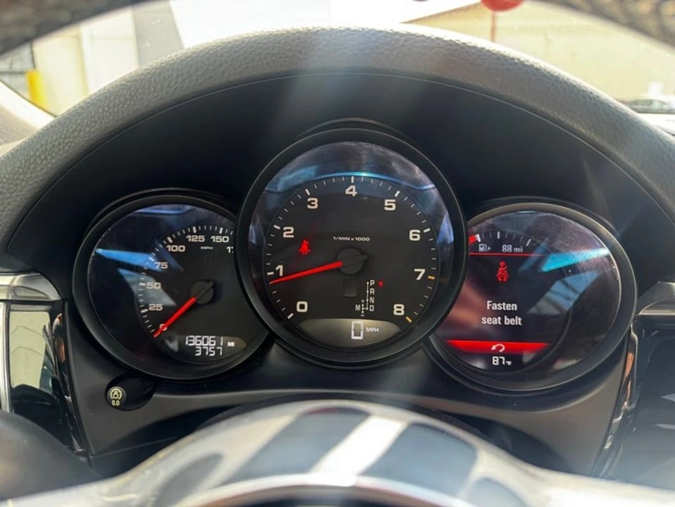 2018 Porsche Macan - Image 18 of 18