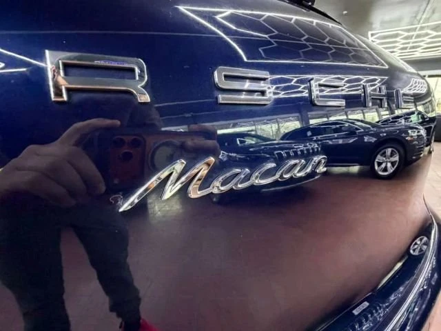 2018 Porsche Macan - Image 4 of 20