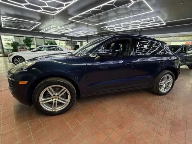 2018 Porsche Macan - Image 3 of 20