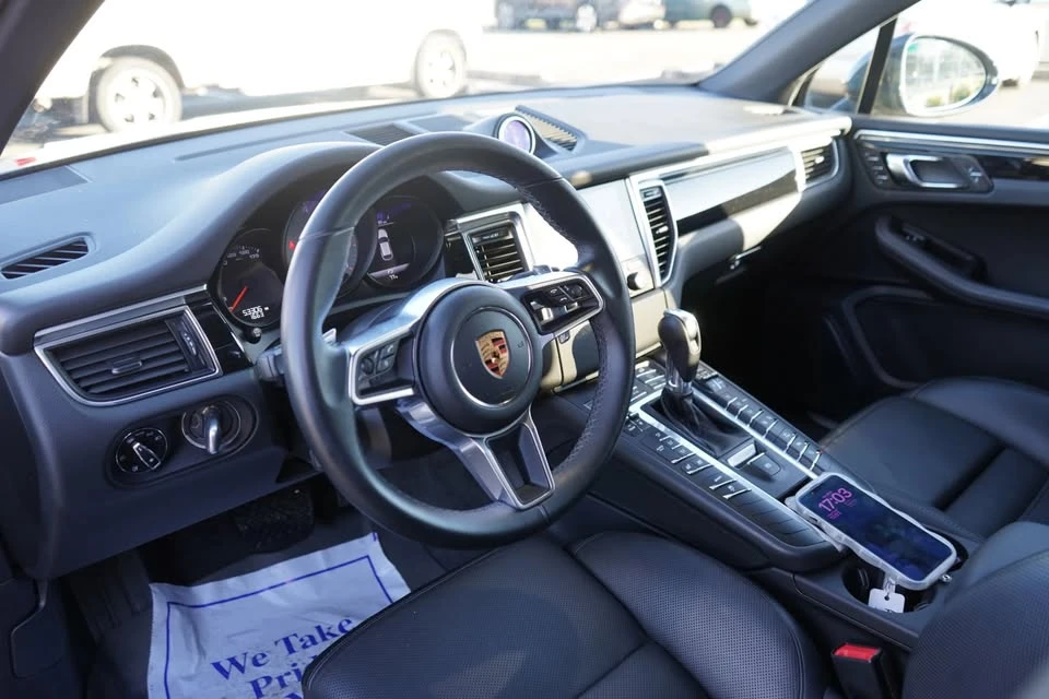 2018 Porsche Macan S - Image 8 of 20